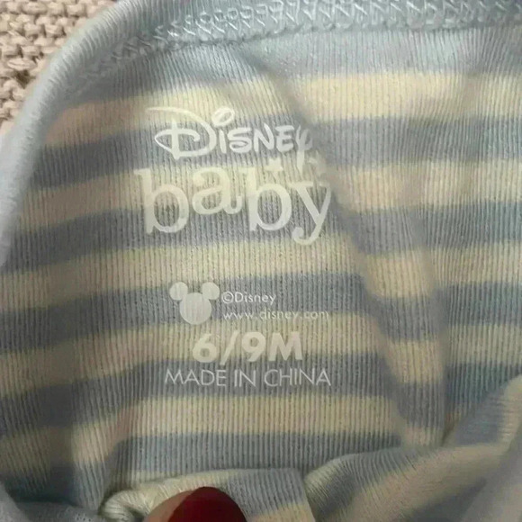 Disney Baby bundle size 6-9 months washed but never worn!! EUC - Picture 4 of 4